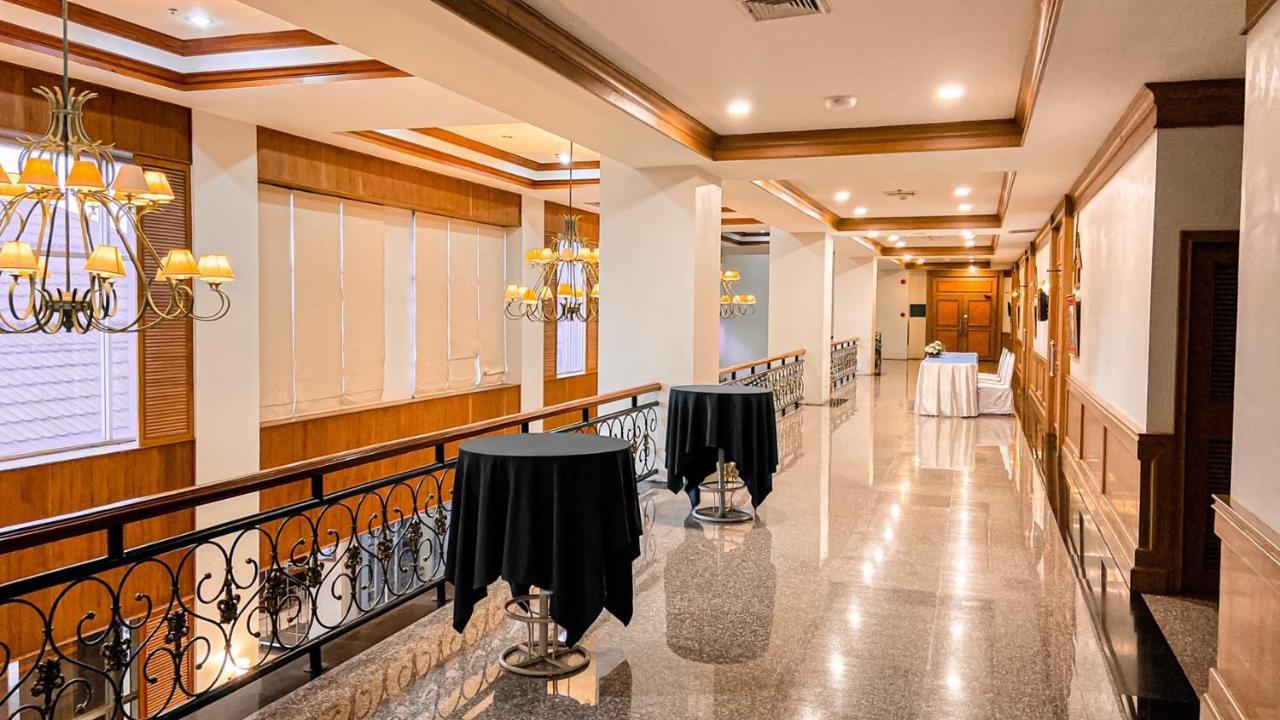 K Park Grand Hotel Sha Plus Certified Surat Thani Ngoại thất bức ảnh