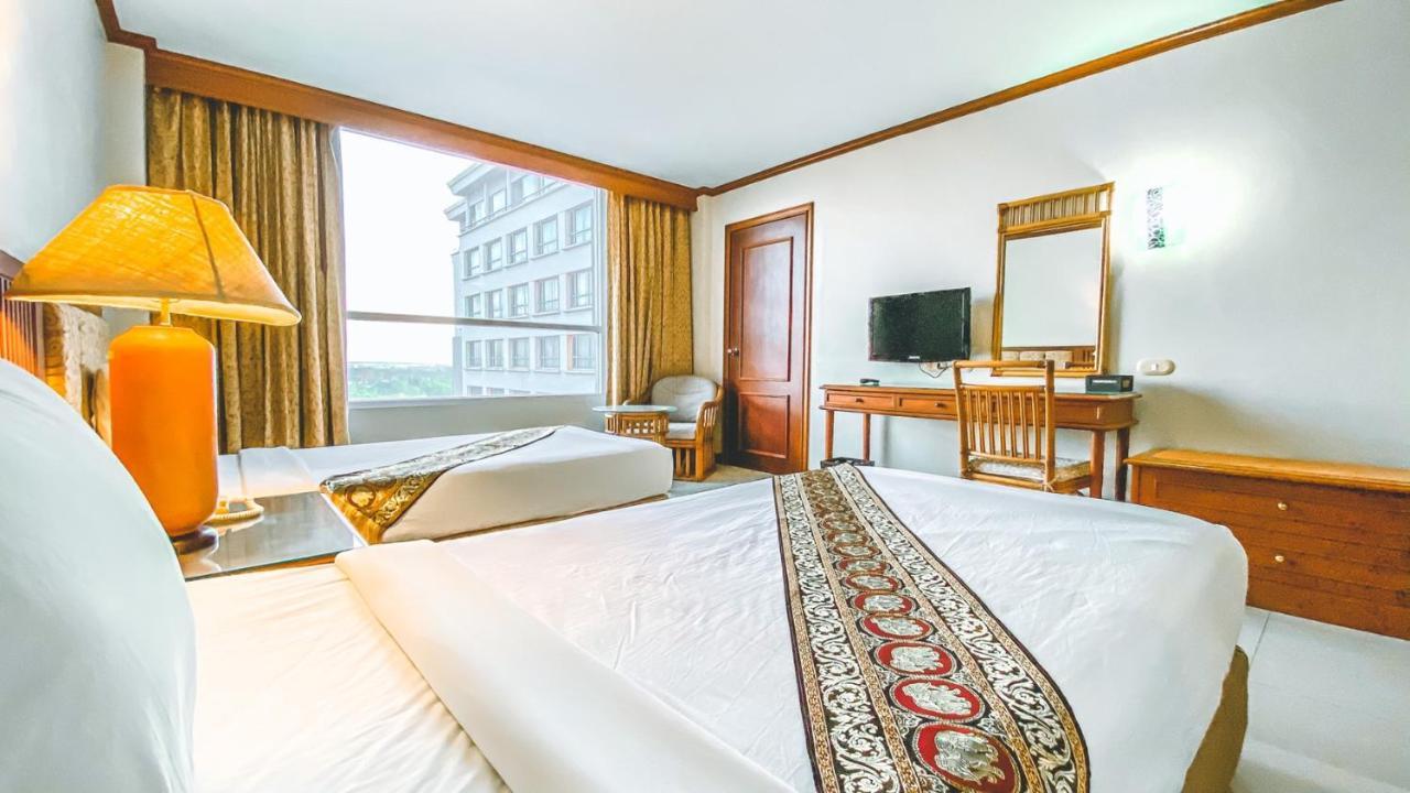K Park Grand Hotel Sha Plus Certified Surat Thani Ngoại thất bức ảnh