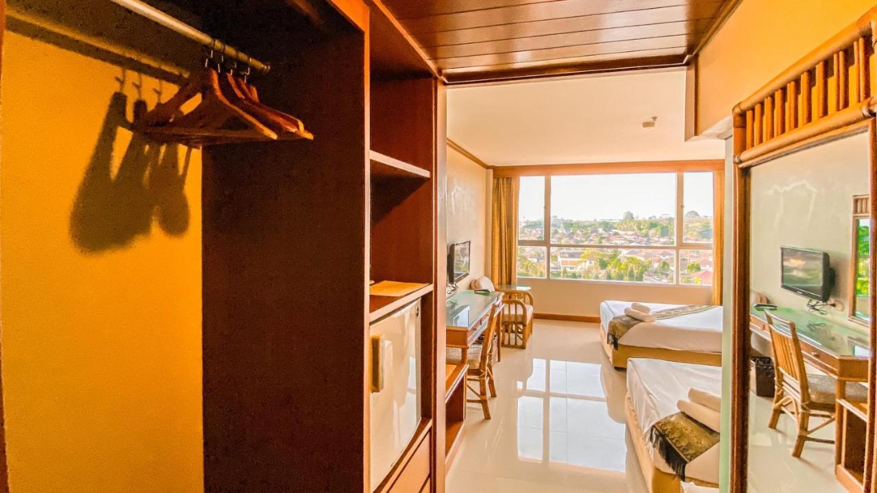 K Park Grand Hotel Sha Plus Certified Surat Thani Ngoại thất bức ảnh