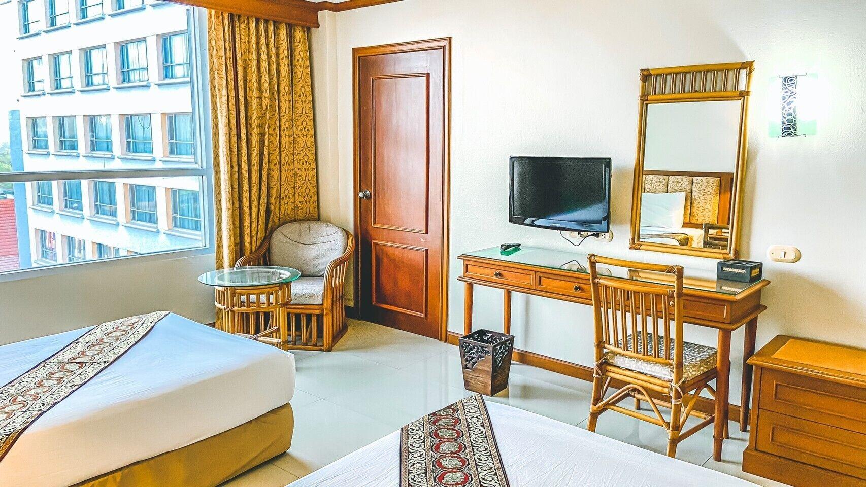 K Park Grand Hotel Sha Plus Certified Surat Thani Ngoại thất bức ảnh
