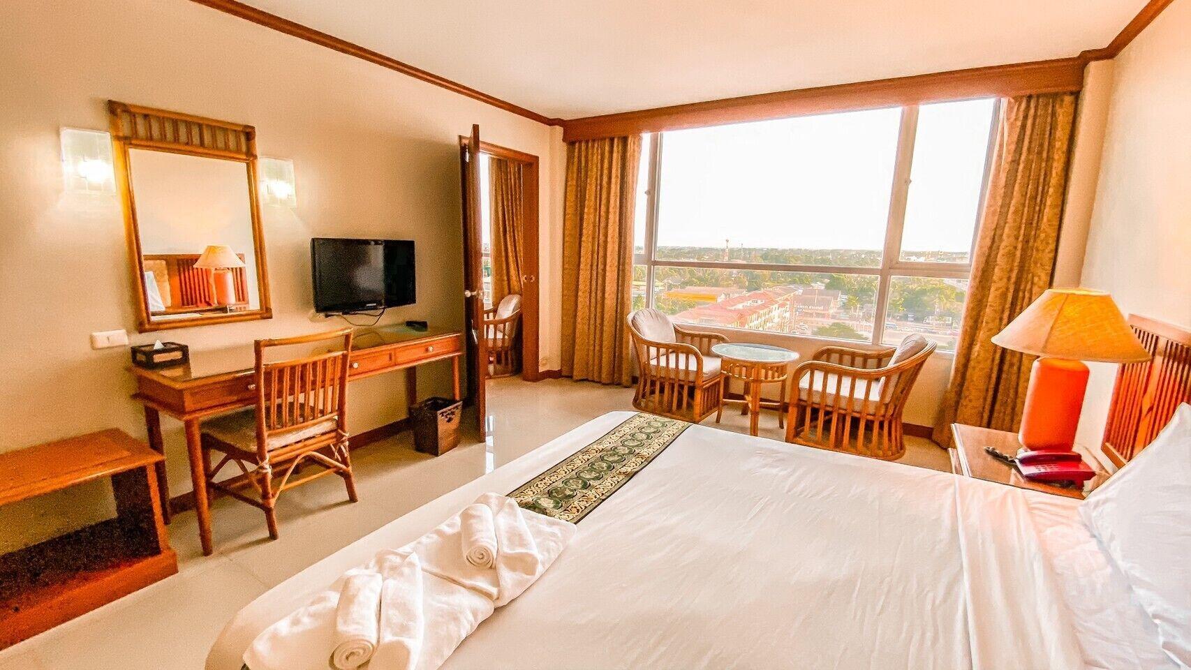 K Park Grand Hotel Sha Plus Certified Surat Thani Ngoại thất bức ảnh