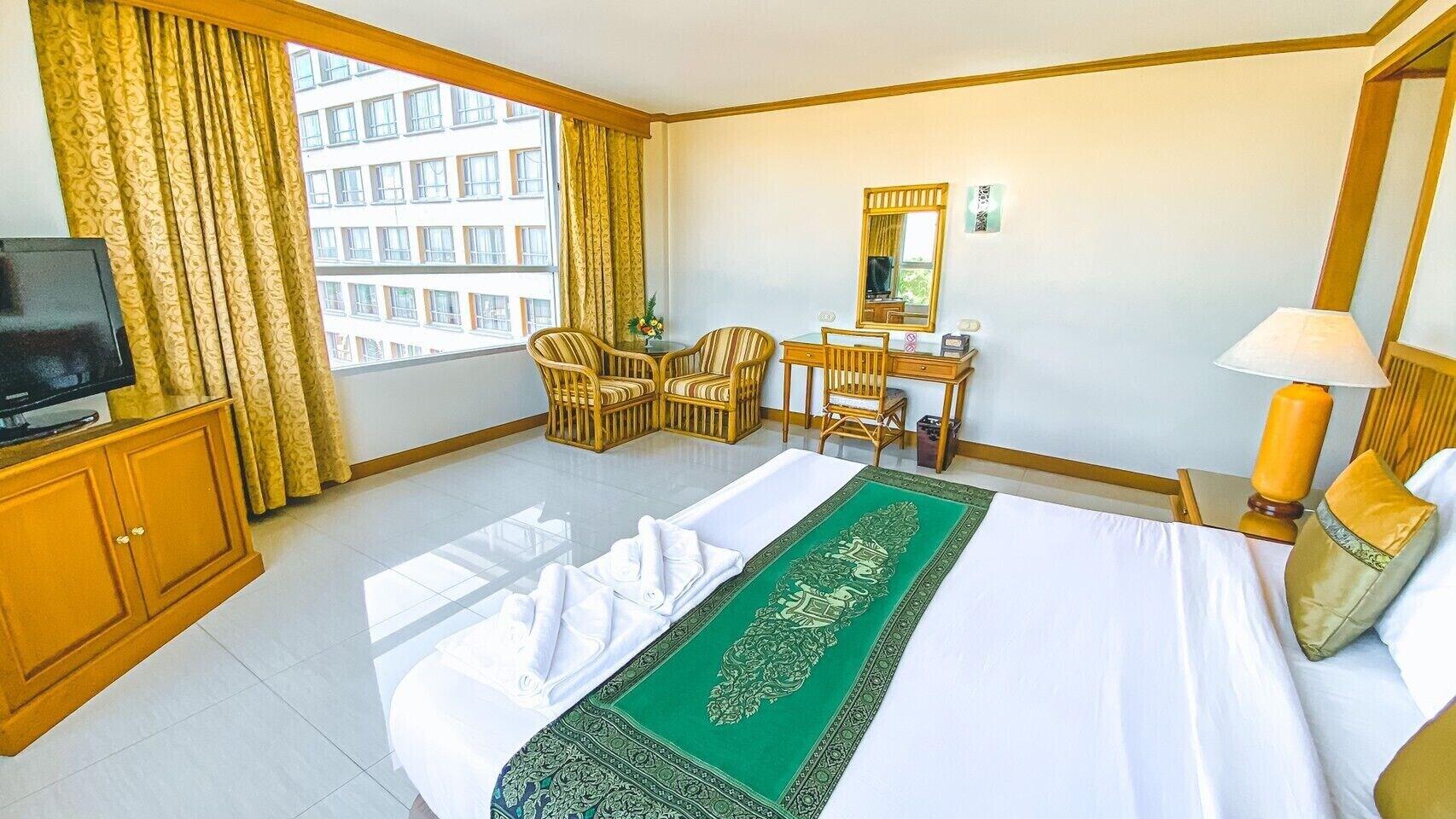 K Park Grand Hotel Sha Plus Certified Surat Thani Ngoại thất bức ảnh