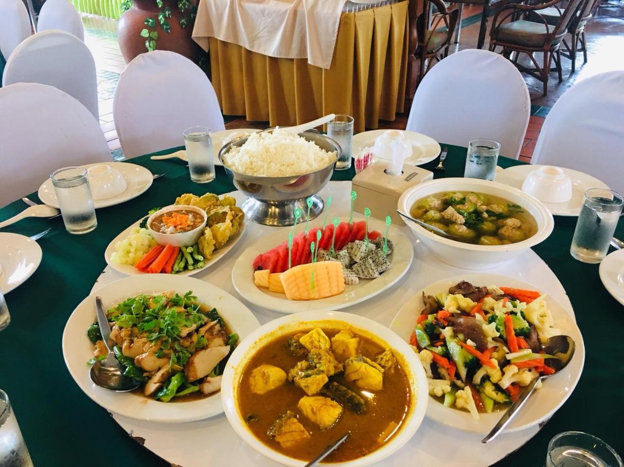 K Park Grand Hotel Sha Plus Certified Surat Thani Ngoại thất bức ảnh